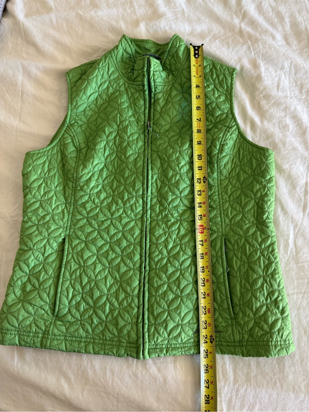 Eddie Bauer Quilted Green Vest - Stand Collar Zip - Picture 6 of 13